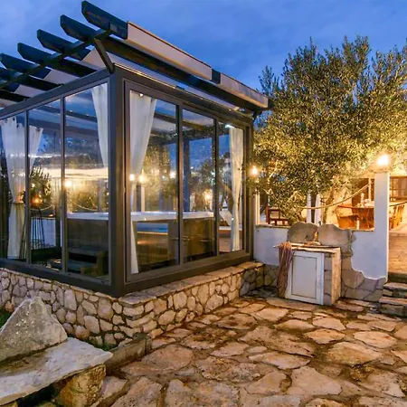 Amazing In With Wifi *