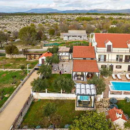 Amazing In With Wifi