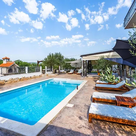 Amazing In With Wifi *