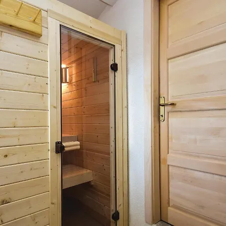 Lovely In With Sauna Casa vacanze