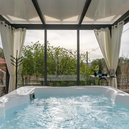 Lovely In With Sauna Casa vacanze *