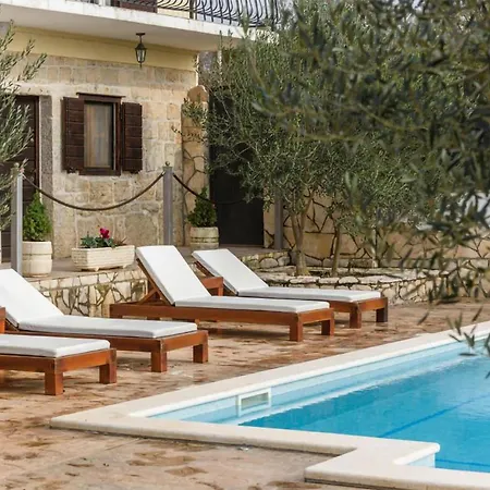 Prázdninový dům Amazing In With Wifi *