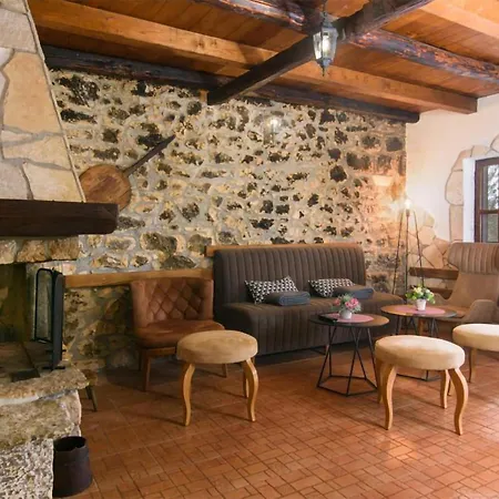 Vakantiehuis Amazing In With Wifi Unesic