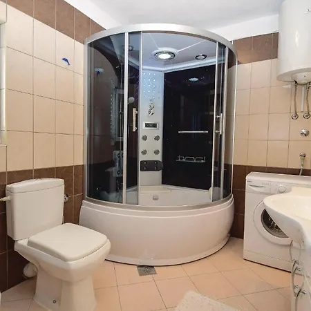 Lovely In With Sauna Casa vacanze *