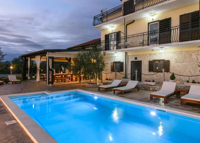 Сasa de vacaciones Amazing In With Wifi Unesic