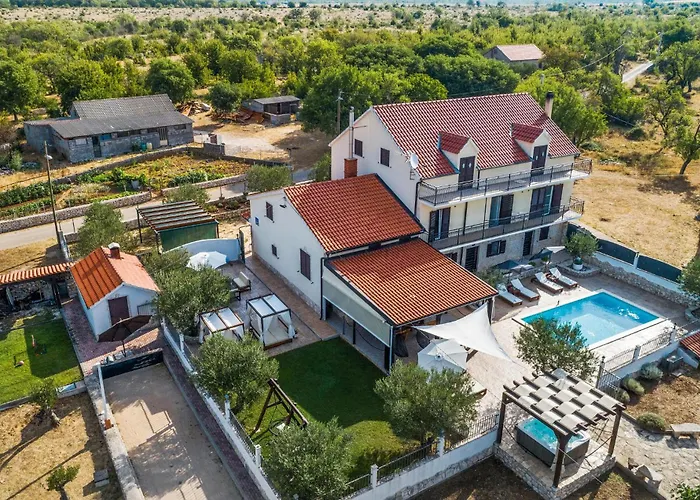 Amazing In With Wifi Сasa de vacaciones *